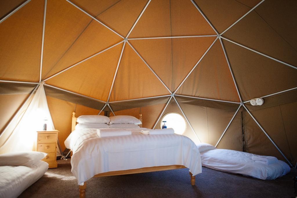 Hotel Durrell Wildlife Camp Trinity Camera foto